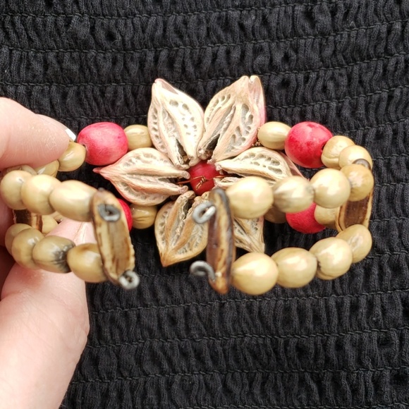 VTG 70s Hawaiian BOHO Seed Pod Flower Bangle - Picture 6 of 7